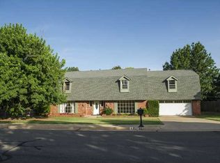 1701 Washington St, Edmond, OK 73034