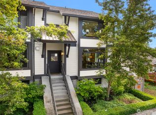 4321 SW Hudson St APT 5, Seattle, WA 98116