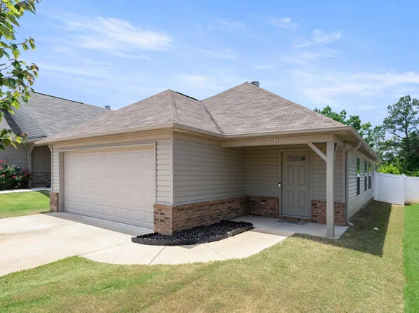 4842 Cove Ln, Mount Olive, AL 35117
