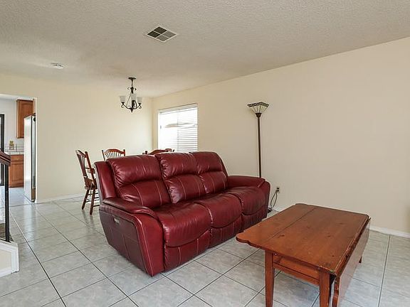 3rd image of 4931 Flat Rock Cir
