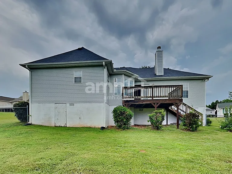 304 High Point Pl — Photo 20