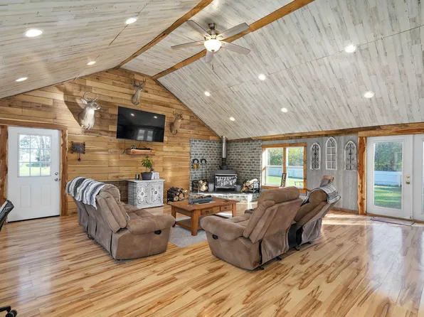 3501 State Highway 96, La Russell, MO 64848