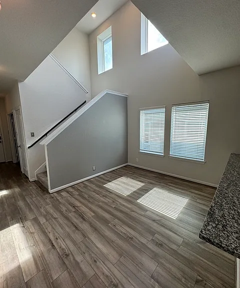 7510 Boxing Elm — Photo 22
