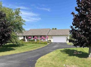 1362 Tracy Ln, Petoskey, MI 49770