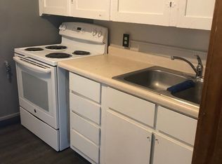 907 S State St #3, Aberdeen, SD 57401