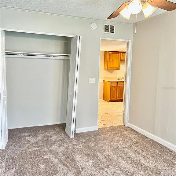 6065 Village Cir #6065 — Photo 17