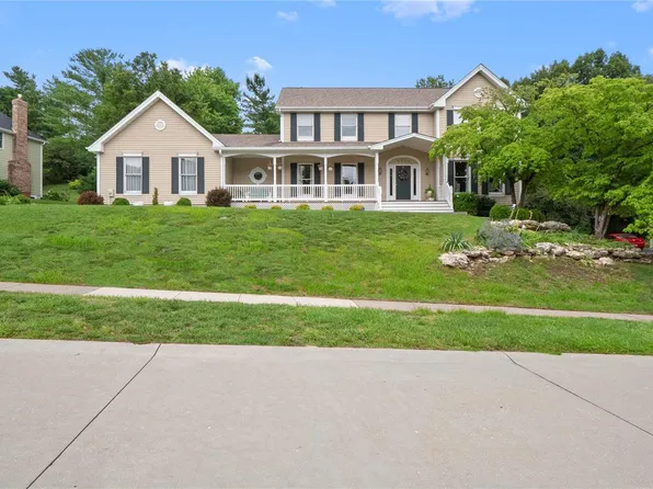 1448 Carriage Crossing Ln, Chesterfield, MO 63005