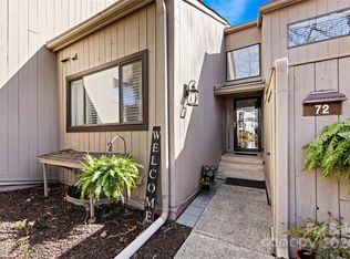 72 Ridgeport Rd, Clover, SC 29710