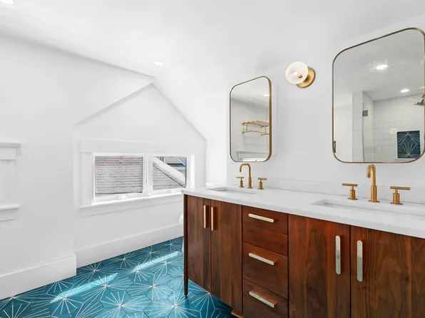 40-42 Pennsylvania Ave, Somerville, MA 02145