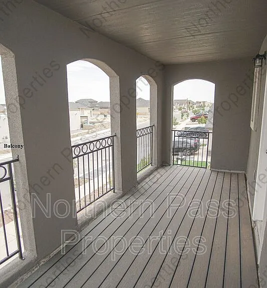 1077 Indigo Sky St — Photo 37