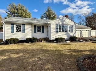 30 Irving Dr, Walpole, MA 02081