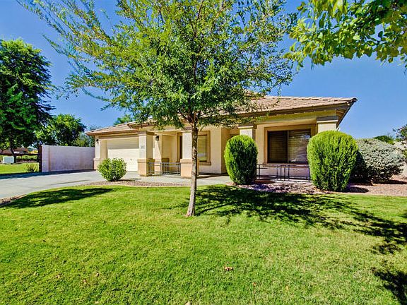 2nd image of 3842 E Bancroft Ct