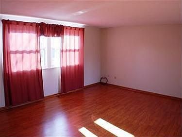 5th image of 3111 Stockbridge Dr