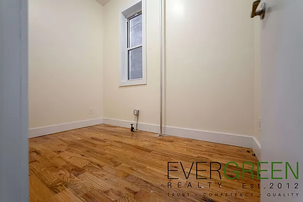 Rented by Evergreen Apartments BK | media 24