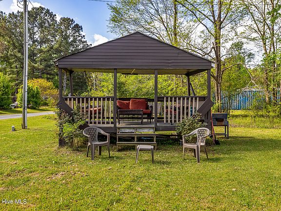 3rd image of 360 Kimberly Court