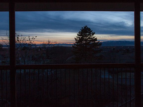 Valley & mountain views