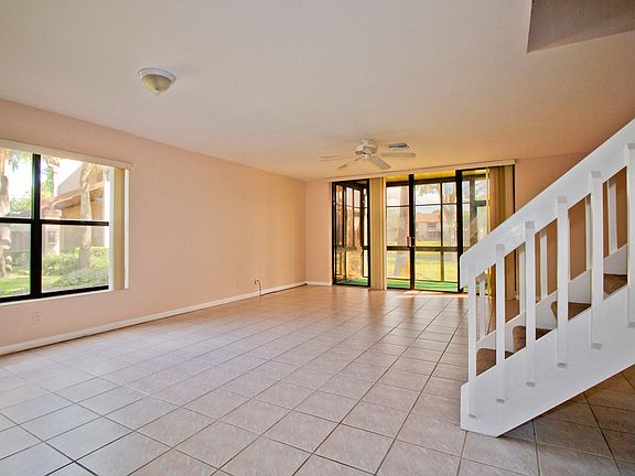 4th image of 3965 Cocoplum Cir #3689