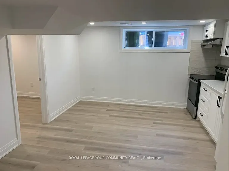 36 Melchior Dr #1 — Photo 3
