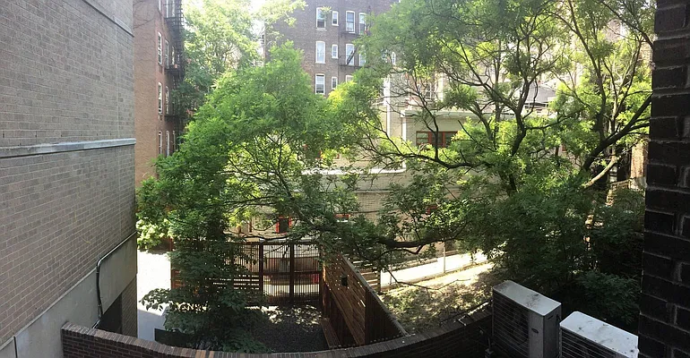 Rented by Avenues Real Estate | media 3