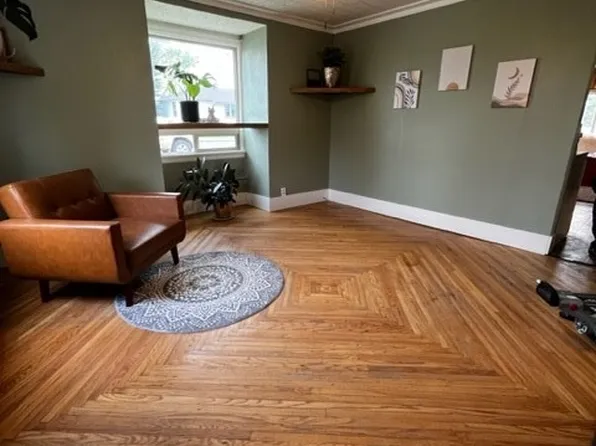 238 3rd Ave SE, Cut Bank, MT 59427