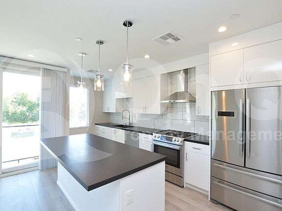 4th image of 506 S Hardy Dr APT 1006