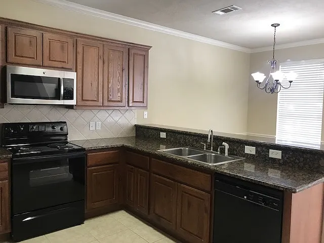424 Forest Dr — Photo 7