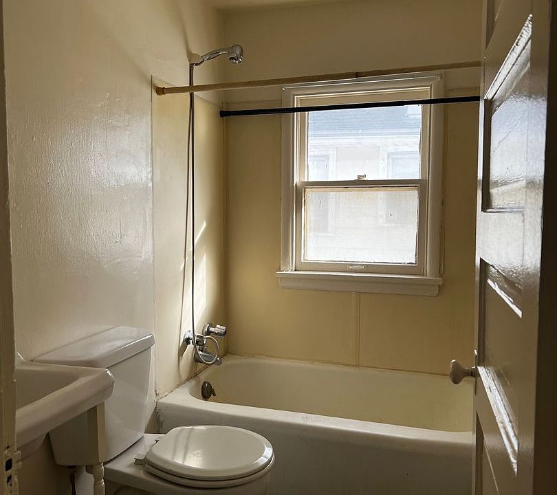 Chapin 1812 1812 Chapin St Jackson MI Zillow