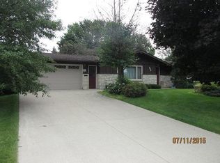 755 N Center Ave, Viroqua, WI 54665