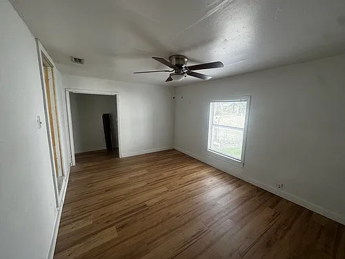 3519 Cedar Lake Dr Photo 1