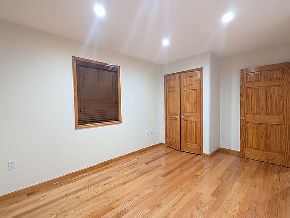 5th image of 5721 255th St Floor 1