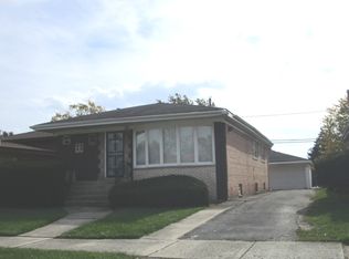 641 E 152nd St, Dolton, IL