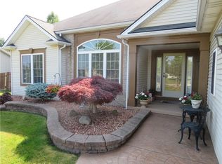 132 Brick Lndg, Rochester, NY 14626