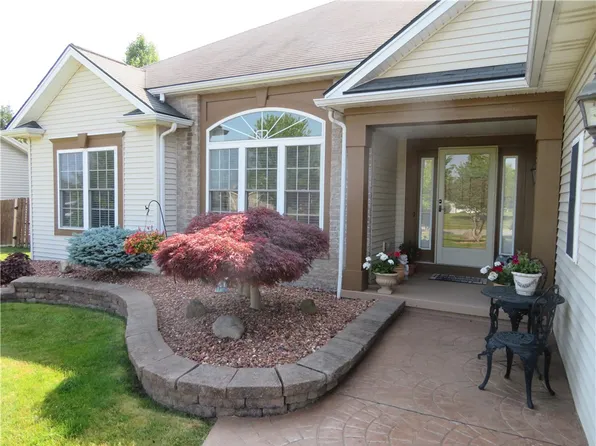 132 Brick Lndg, Rochester, NY 14626