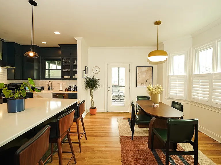 905 Phillips St — Photo 3