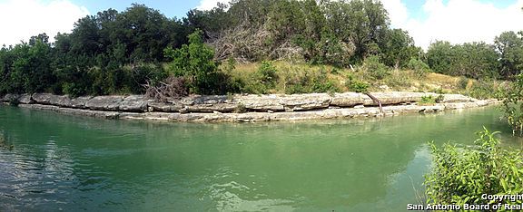3rd image of 1366 River Bend Dr