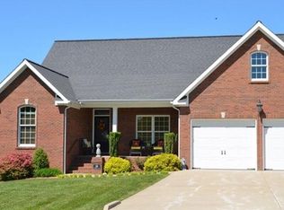 88 Evergreen Ln, Paducah, KY 42001