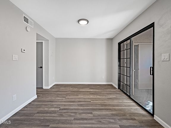 4th image of 3131 W COCHISE Drive #208