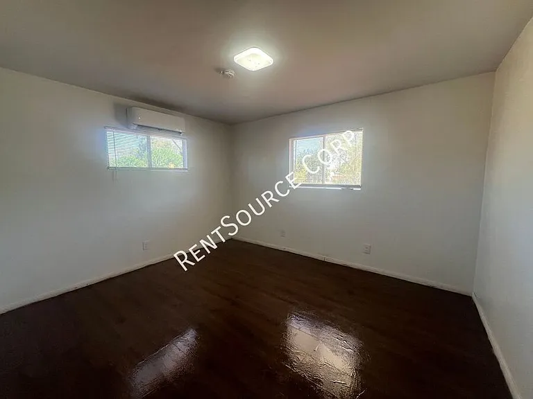 26335 Community Blvd — Photo 15