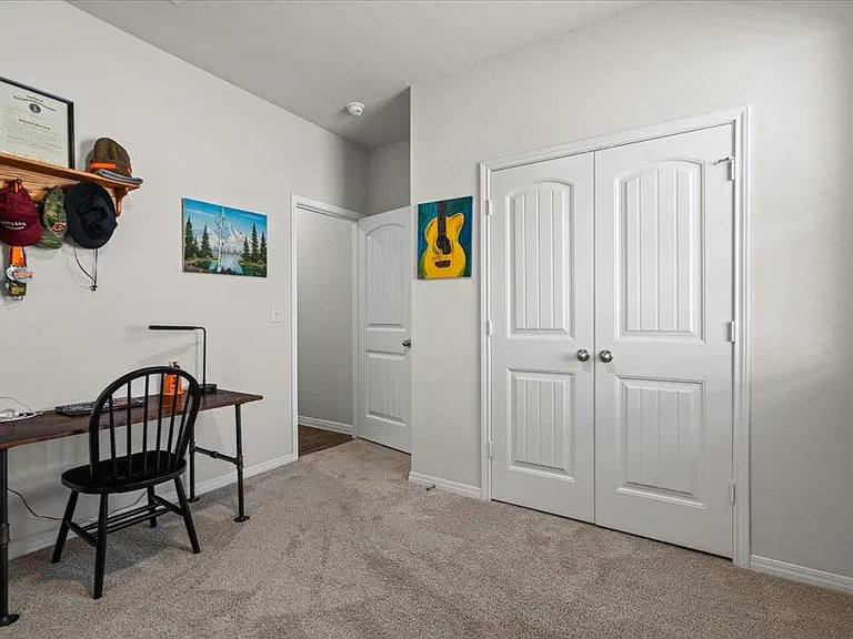 209 Connor Ln — Photo 24