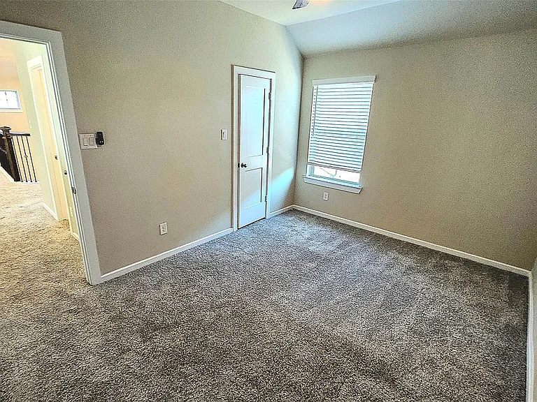 16307 Little Pine Creek Dr — Photo 11