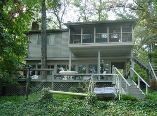 164 Concord Dr, Gilbertsville, KY 42044