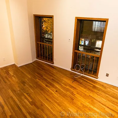 Rented by Washington Realty Corp. | media 12