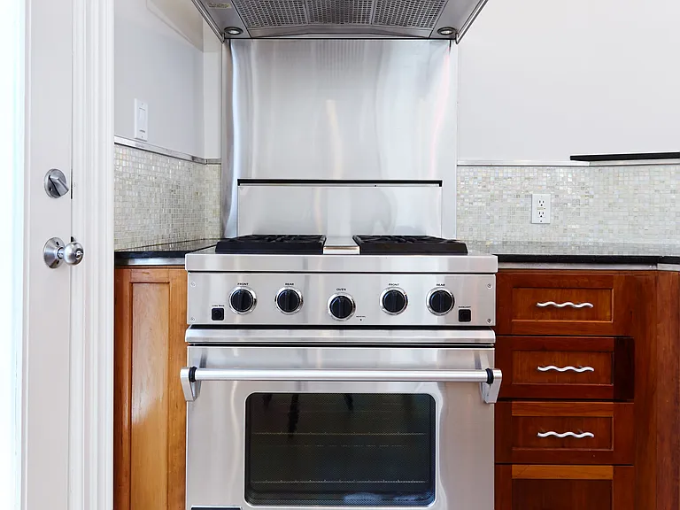 2110 Bryant St #MAIN — Photo 15