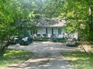 1120 Bradford Mountain Rd SW, Lenoir, NC 28645