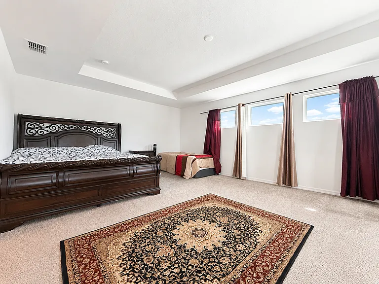 7045 SW 65th St — Photo 37