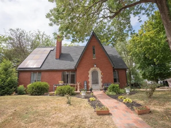 505 Hill St, Livermore, KY 42352