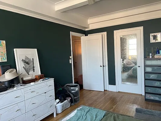Rented by Buchbinder & Warren | media 7