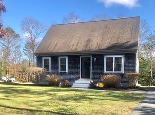 12 Gallagher Ln, Barnstable, MA 02630