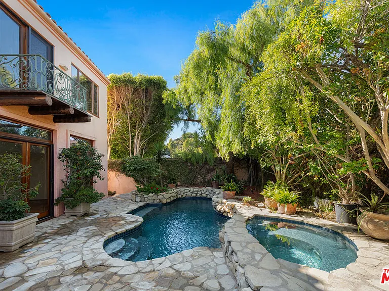 23351 Malibu Colony Rd #108A — Photo 14