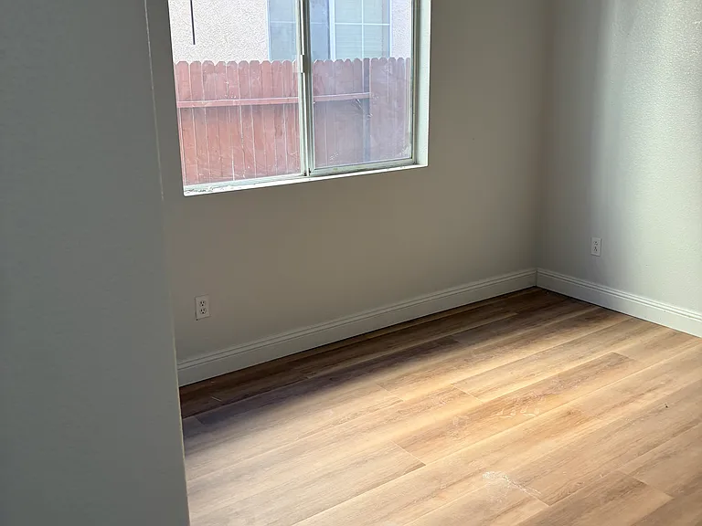 3445 Hornsea Way — Photo 4